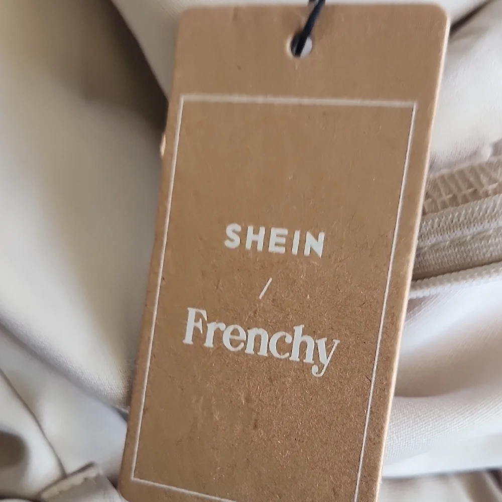 SHEIN Beige Belted Utility Jumpsuit Short Sleeve Wide Leg EU 40 US 8 10 - Picture 10 of 12